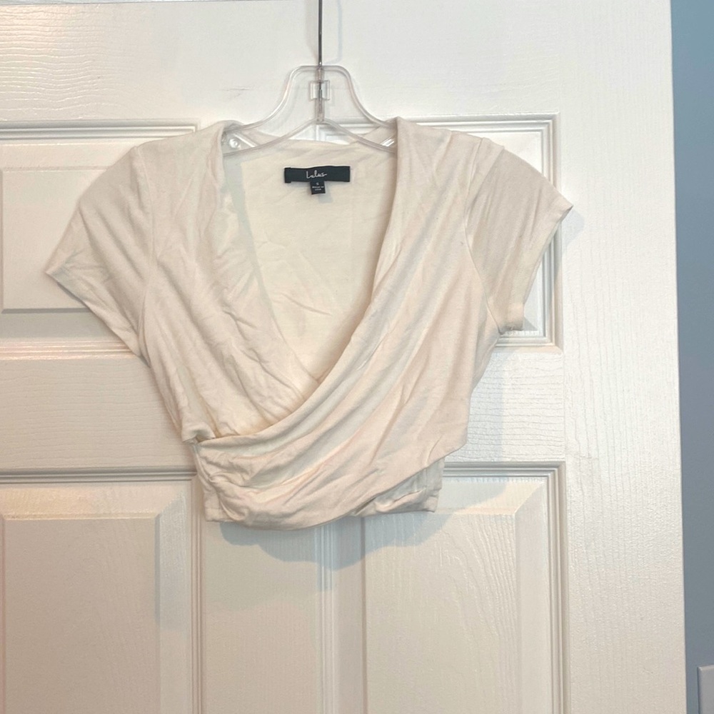 White Lulus crop top